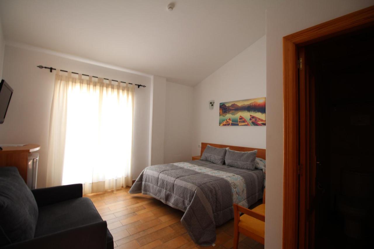 Balsares Hostal Nueva Tabarca מראה חיצוני תמונה